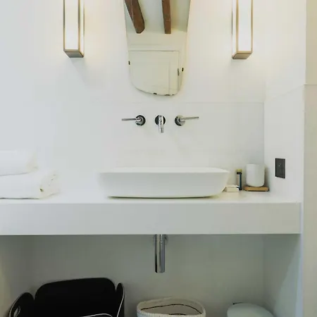 Modern Flat -1br-2p- In The Heart Of The Marais Appartamento Parigi
